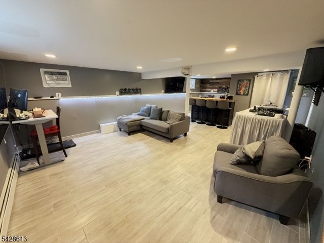 318 Cumberland Ave, Paterson City, NJ 07502