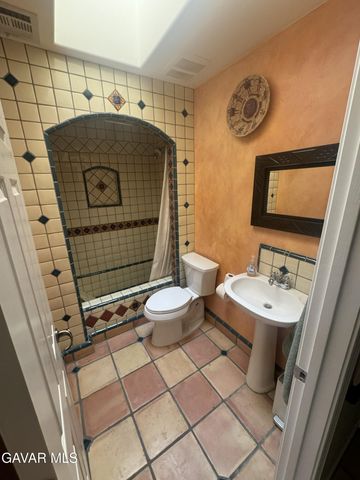 21405 Prospect Avenue, Tehachapi, CA 93561