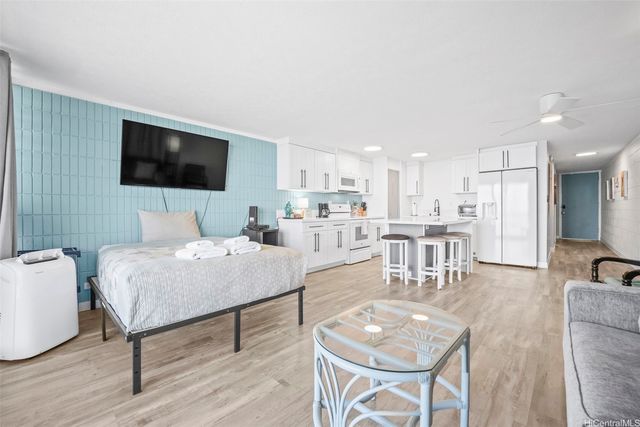 53-567 Kamehameha Highway 409, Hauula, HI 96717