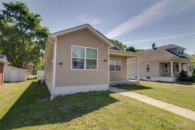 249 S 7th Street, Wood River, IL 62095