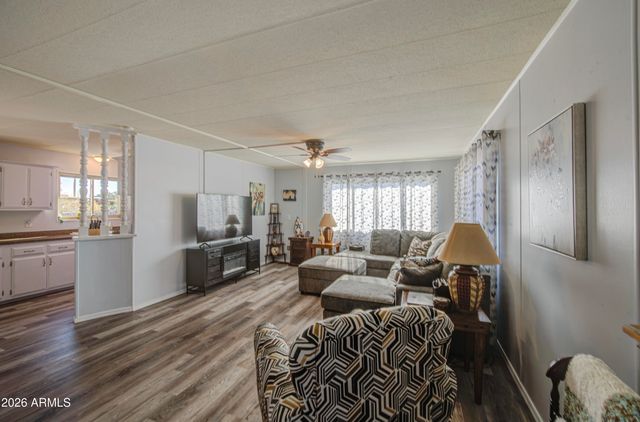 7263 E AZALEA Avenue, Mesa, AZ 85208