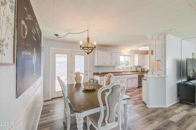 7263 E AZALEA Avenue, Mesa, AZ 85208