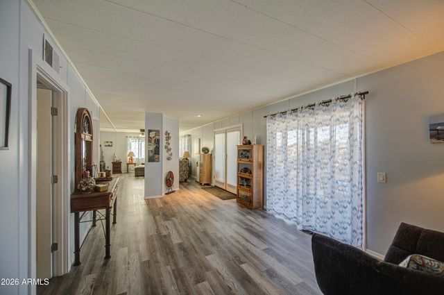 7263 E AZALEA Avenue, Mesa, AZ 85208