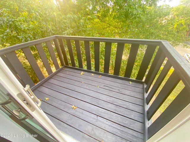 3505 Lodge Ln APT 311, Louisville, KY 40218