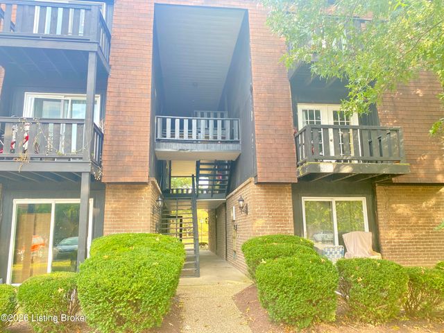 3505 Lodge Ln APT 311, Louisville, KY 40218