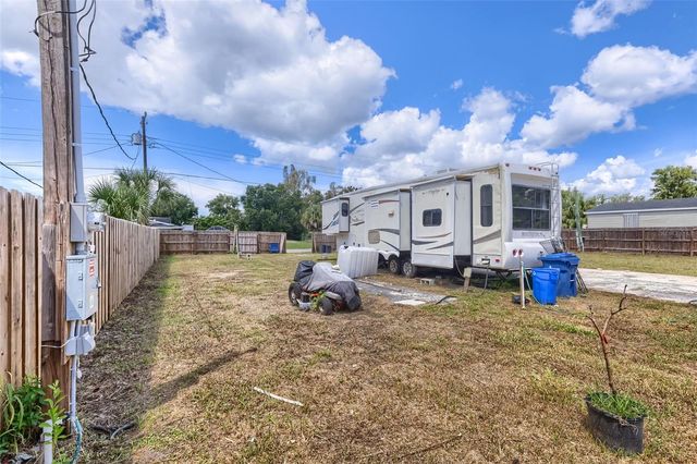 4929 VICTORIA AVENUE, Sarasota, FL 34233
