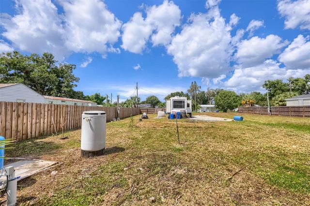 4929 VICTORIA AVENUE, Sarasota, FL 34233