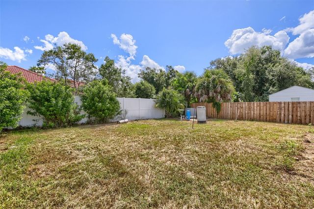 4929 VICTORIA AVENUE, Sarasota, FL 34233