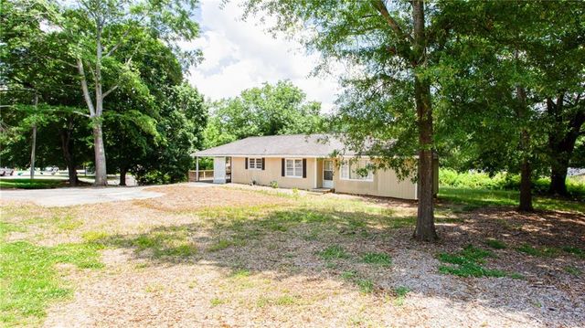2758 Five Forks Trickum Road, Lawrenceville, GA 30044