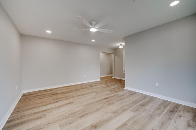 1310 Sunset Drive, Conway, AR 72034