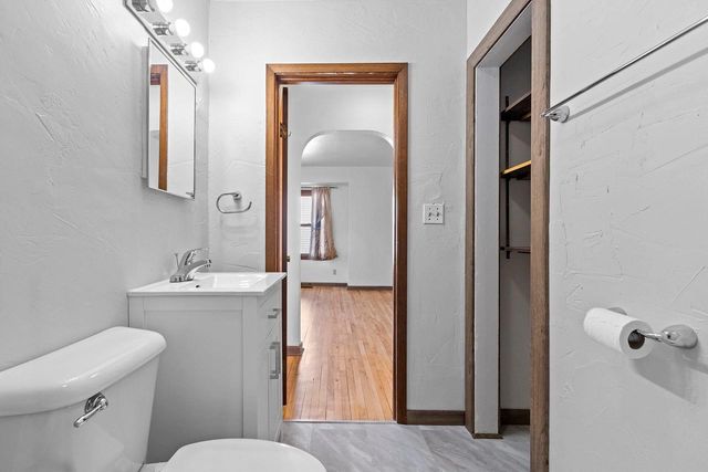 832 MARSHALL AVENUE, Green Bay, WI 54303