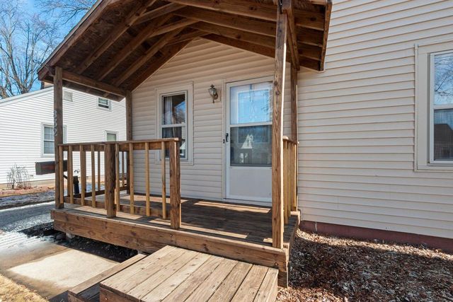 832 MARSHALL AVENUE, Green Bay, WI 54303