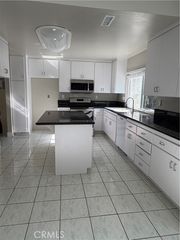 2866 Treeview, Fullerton, CA 92835