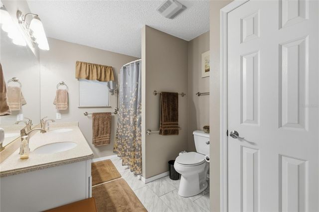 2016 CLAUDIO LANE, The Villages, FL 32159