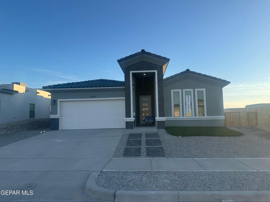 12733 Fredericksburg Avenue, Horizon City, TX 79928