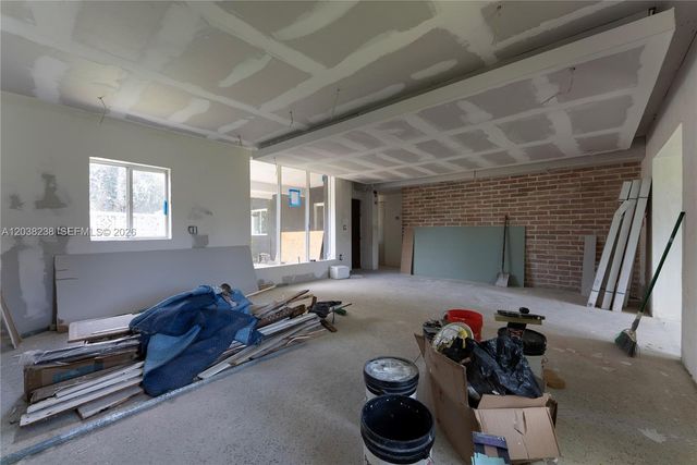 334 NW 110th Street, Miami, FL 33168