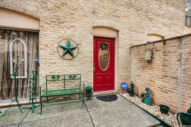 185 Terrell Rd Apt 604, San Antonio, TX 78209