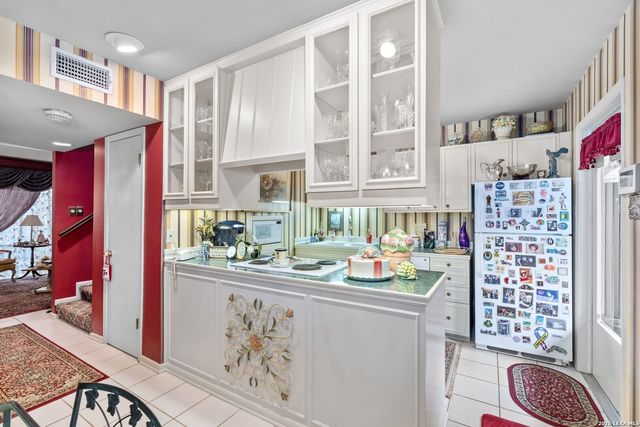 185 Terrell Rd Apt 604, San Antonio, TX 78209