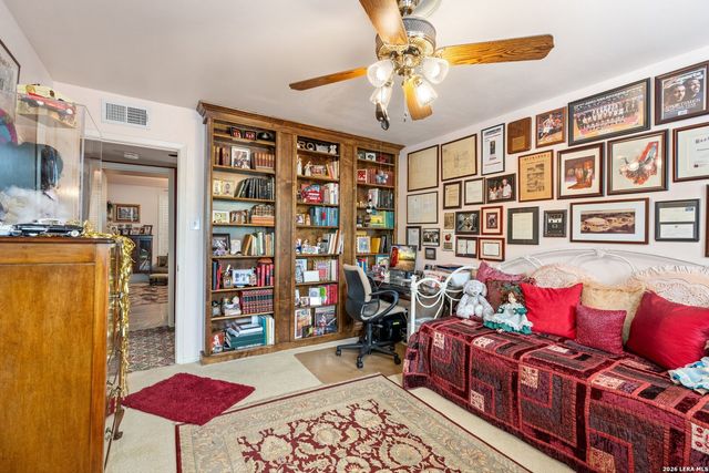 185 Terrell Rd Apt 604, San Antonio, TX 78209