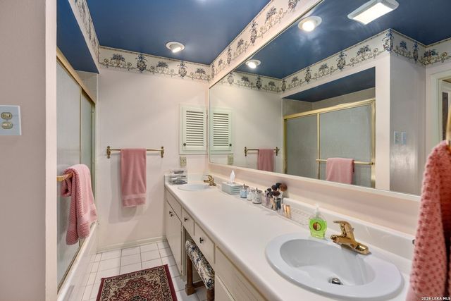 185 Terrell Rd Apt 604, San Antonio, TX 78209