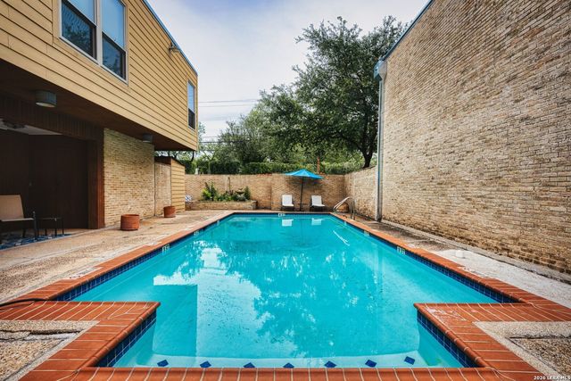 185 Terrell Rd Apt 604, San Antonio, TX 78209