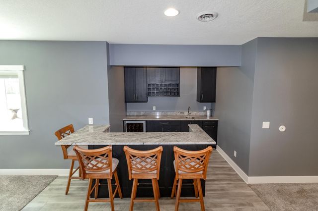 110 Partridge Lane, Hudson, IA 50643