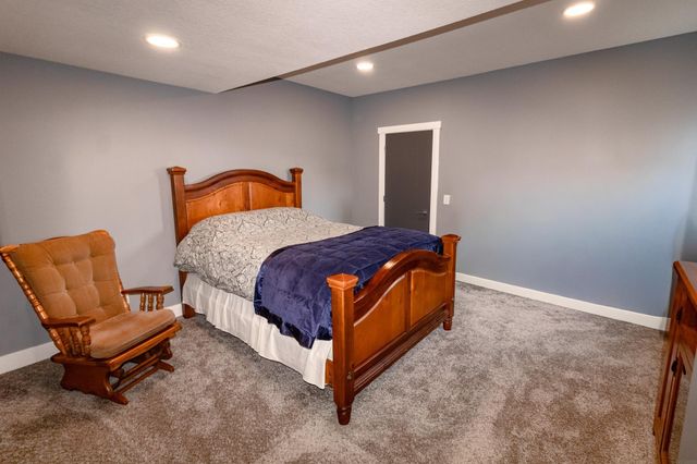 110 Partridge Lane, Hudson, IA 50643