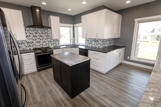 110 Partridge Lane, Hudson, IA 50643