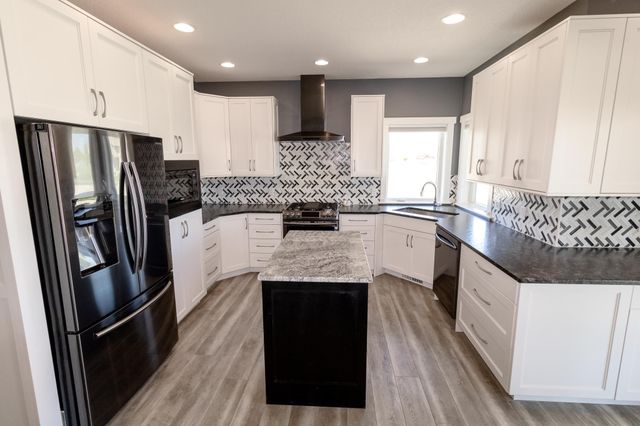 110 Partridge Lane, Hudson, IA 50643