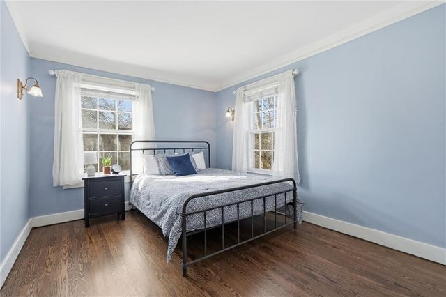 200 W 68th Terrace, Kansas City, MO 64113