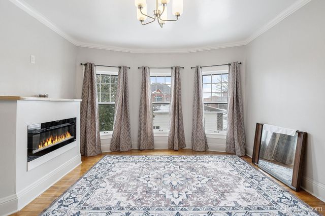 1114 S 1st Avenue, Escanaba, MI 49829