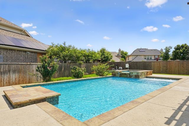 9632 Pickwick Trail, Fort Worth, TX 76131