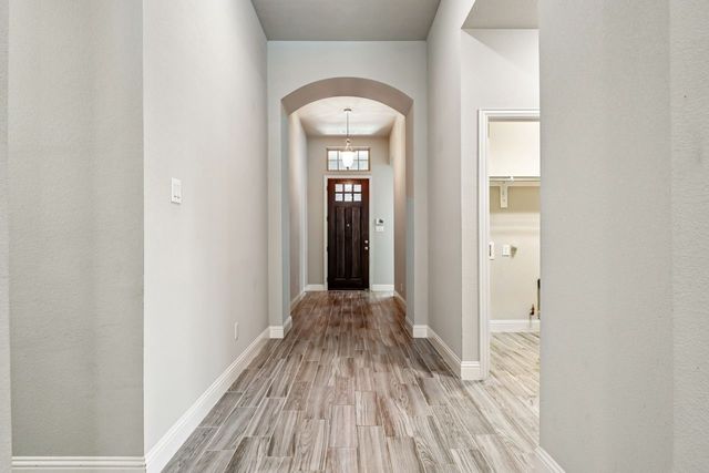 9632 Pickwick Trail, Fort Worth, TX 76131