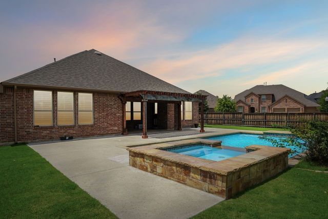 9632 Pickwick Trail, Fort Worth, TX 76131
