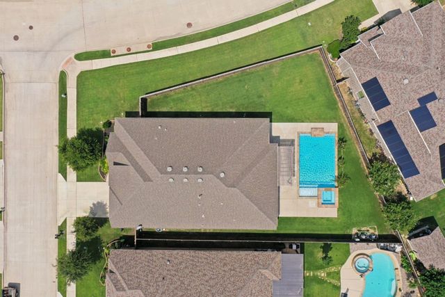 9632 Pickwick Trail, Fort Worth, TX 76131