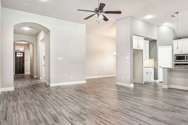 9632 Pickwick Trail, Fort Worth, TX 76131
