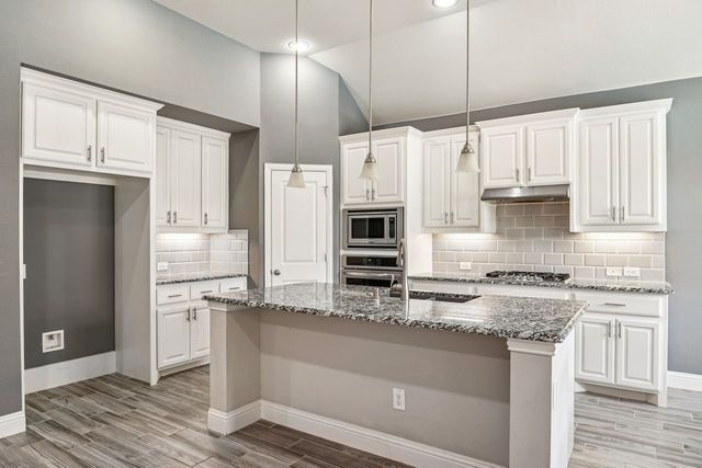 9632 Pickwick Trail, Fort Worth, TX 76131