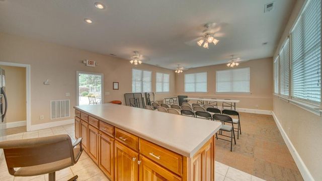 1729 Watercrest Way D, Young Harris, GA 30582