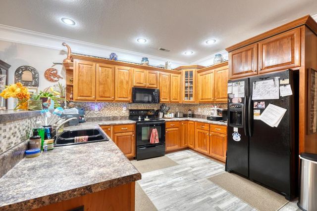 1729 Watercrest Way D, Young Harris, GA 30582