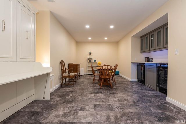 2719 S Silver Creek Drive, Bloomington, IN 47401