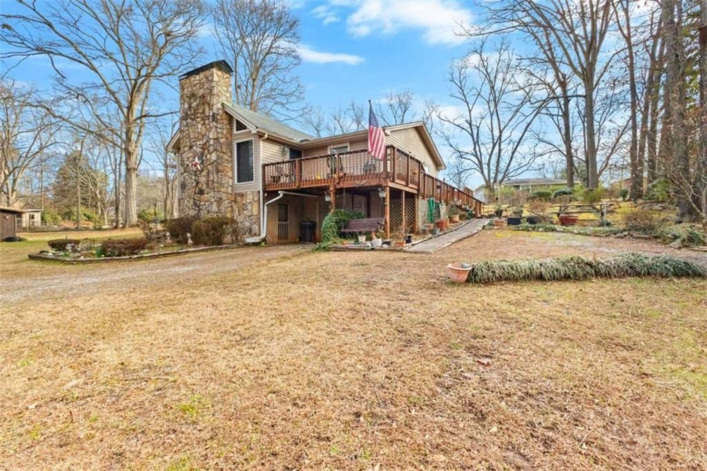 82 Swan Avenue, Newnan, GA 30263