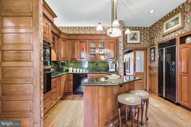 548 - 560 S BRYN MAWR AVE, Bryn Mawr, PA 19010