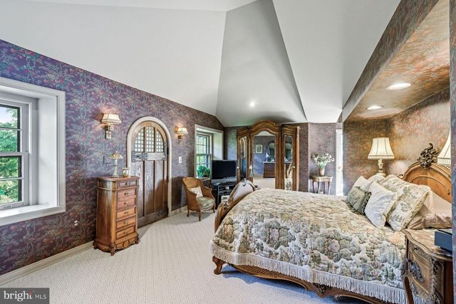 548 - 560 S BRYN MAWR AVE, Bryn Mawr, PA 19010