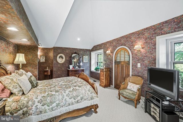 548 - 560 S BRYN MAWR AVE, Bryn Mawr, PA 19010