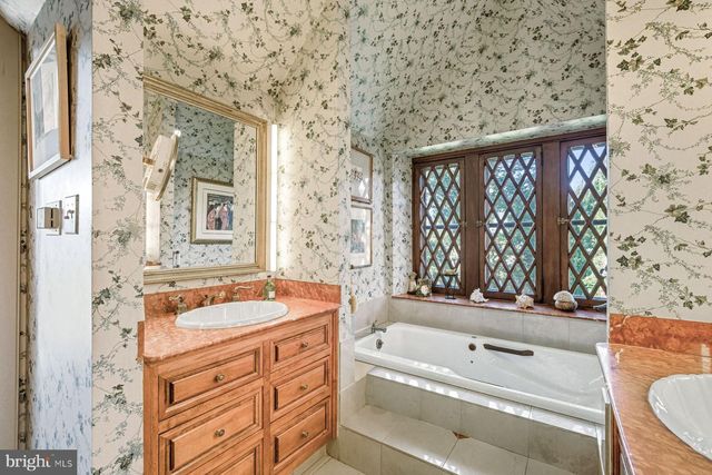 548 - 560 S BRYN MAWR AVE, Bryn Mawr, PA 19010