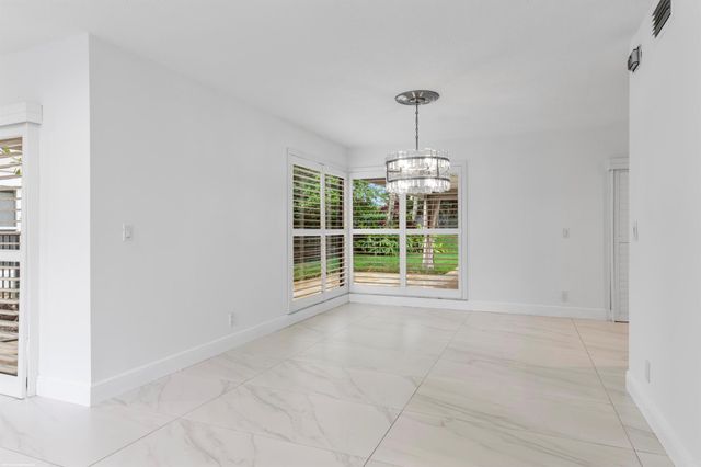 6188 Celadon Circle, Palm Beach Gardens, FL 33418