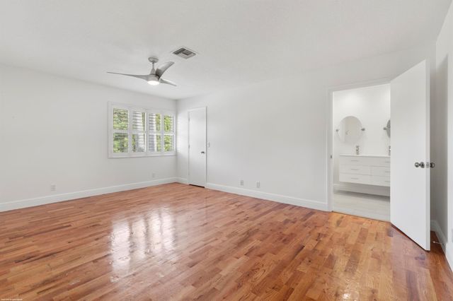 6188 Celadon Circle, Palm Beach Gardens, FL 33418