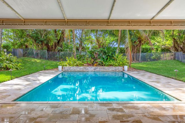 6188 Celadon Circle, Palm Beach Gardens, FL 33418