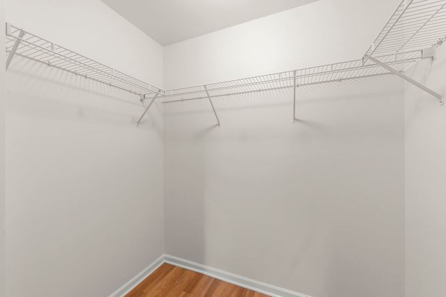 736 N Gary Avenue 207, Carol Stream, IL 60188