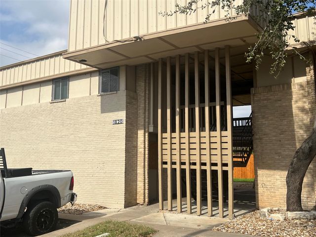 1820 Wooten Park DR 104, Austin, TX 78757